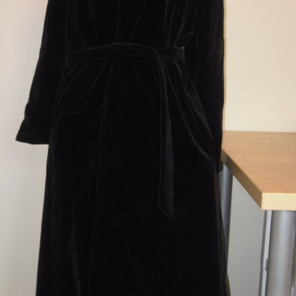 Vintage Black 100% Cotton Velvet Maxi Long Coat Opera Trench Belted MEDIUM - Picture 7 of 9